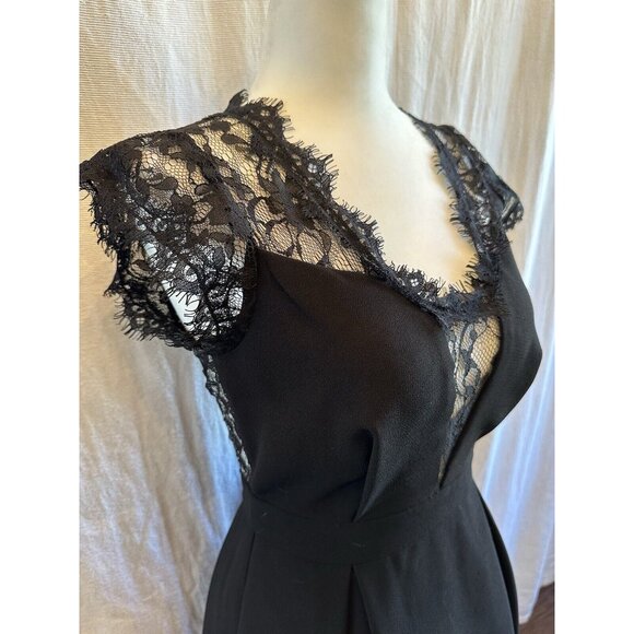 BCBGeneration Lace Sweetheart Black Fit & Flare Dress Pleated Women Size 2 Lined - Picture 3 of 10